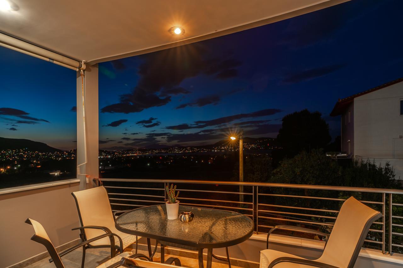 דירות Pórto Ráfti Luxurious House Near The Sea מראה חיצוני תמונה