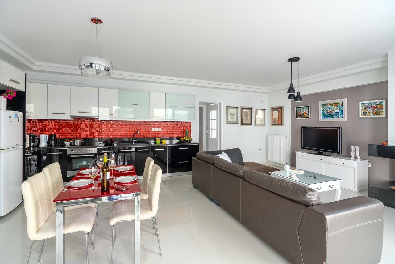 דירות Pórto Ráfti Luxurious House Near The Sea מראה חיצוני תמונה