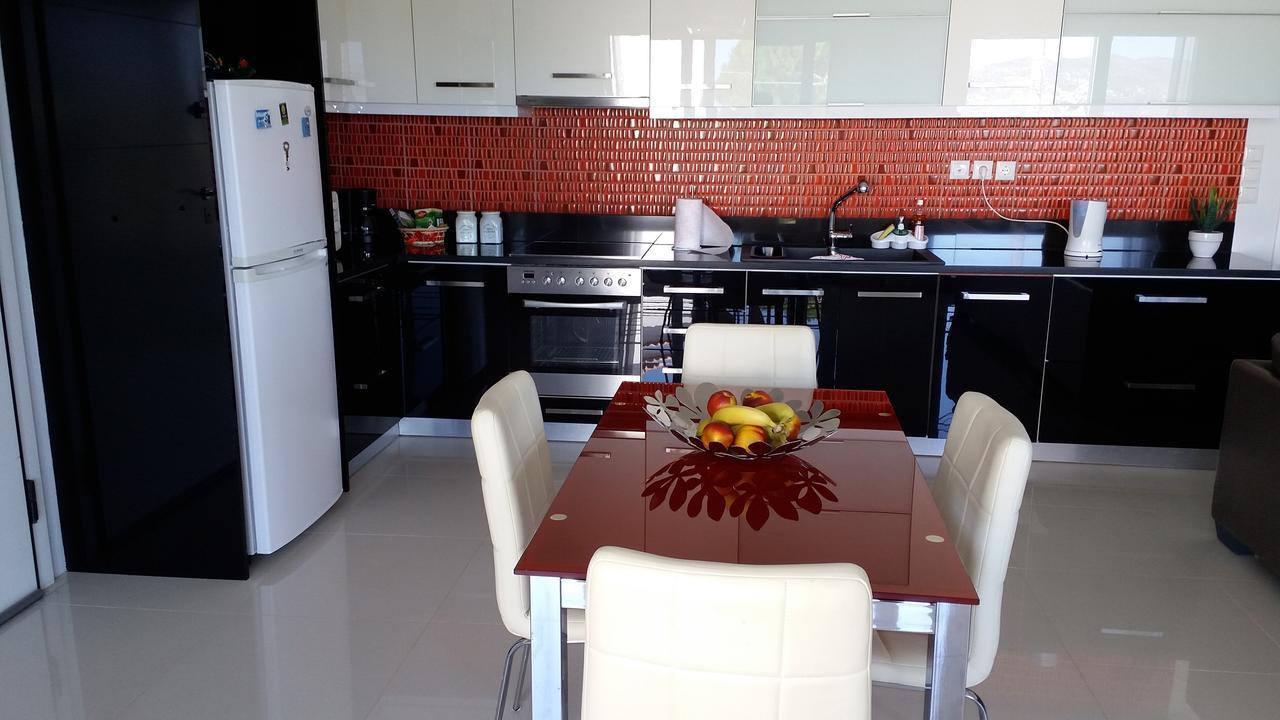 דירות Pórto Ráfti Luxurious House Near The Sea מראה חיצוני תמונה